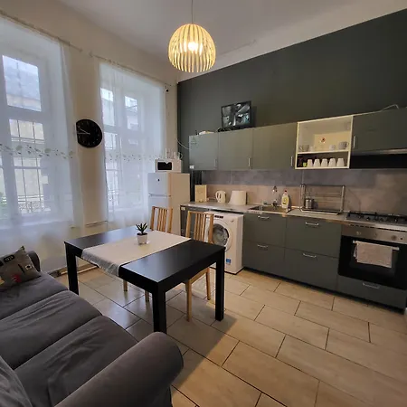 Casa Nora Affittacamere *