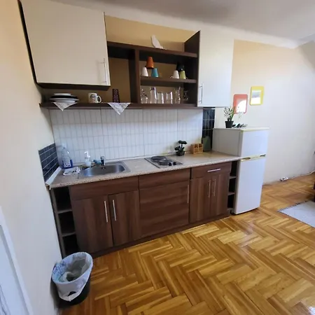 Πανσιόν Casa Nora *