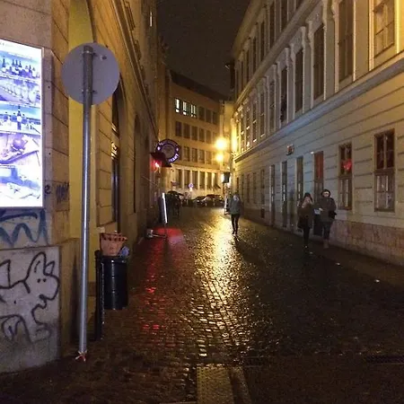 Πανσιόν Casa Nora *