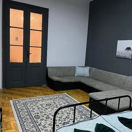 Πανσιόν Casa Nora *